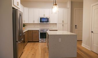 44691 WELLFLEET Dr 201, Ashburn, VA 20147
