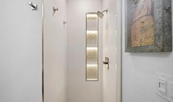 477 S Cleveland St 104, Oceanside, CA 92054