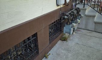 105 N 10TH St, Reading, PA 19601