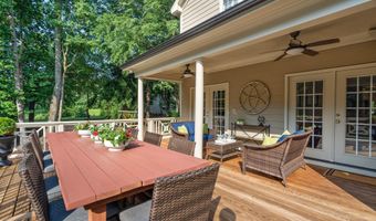 7713 Summercrest Dr, Apex, NC 27539