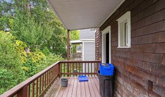 687 Myrtle Ave, Albany, NY 12208