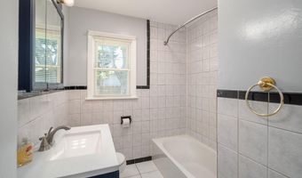 228 Davis Ave, Albany, NY 12208