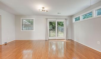 5924 CAUBA Ct, Alexandria, VA 22310