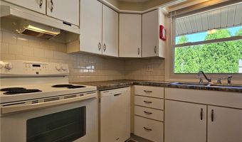 40 Kingsland Ct 2A, Charlestown, RI 02813