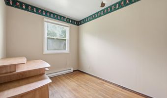 11717 E Edgewater Rd, Albany, IN 47320