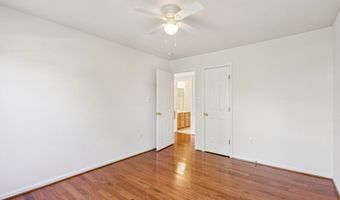 44217 NAVAJO Dr, Ashburn, VA 20147