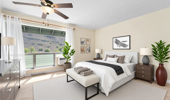 1090 Kumukumu St C, Honolulu, HI 96825