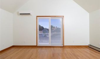 175 Leonard Ave, East Providence, RI 02914