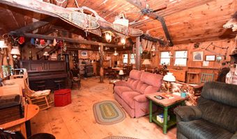 211 High St, Albany, NH 03818