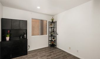 8610 E Silver Rdg, Anaheim, CA 92808