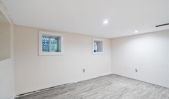 77 Tourtellot Hill Rd, Glocester, RI 02814