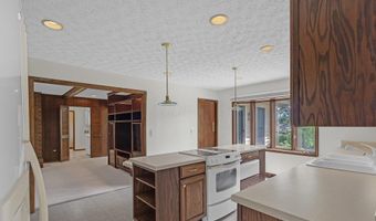 5650 Ramblewood Ct, Columbus, OH 43235