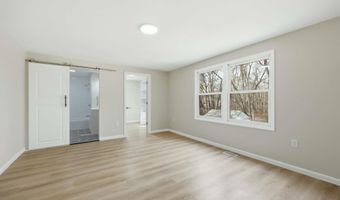 506 Forrest Brook Dr, Absecon, NJ 08205
