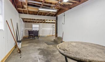 1492 Donna Dr, Arnold, MO 63010