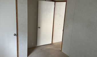 16 W Wasson Rd 19, Amboy, IL 61310