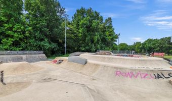 15618 EVERGLADE Ln 205, Bowie, MD 20716