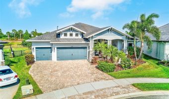 6951 CRESTPOINT Dr, Apollo Beach, FL 33572