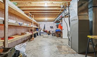 2544 Avery Ln, Altoona, WI 54720