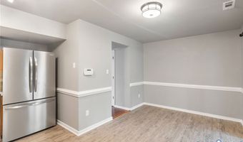 126 Arlington Sq, Ashland, VA 23005