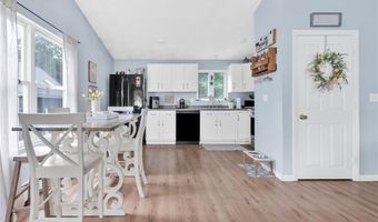 75 Canning St, Cumberland, RI 02864