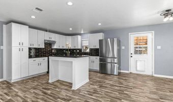 11922 Jolly, Adkins, TX 78101