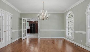 1006 Spring Hill Dr, Albany, GA 31721