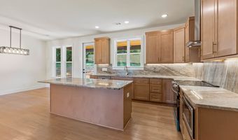 117 Oak Terrace Dr, Baldwin, GA 30511