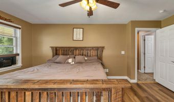 3 Holly Ln, Brookfield, NH 03872
