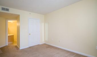 3835 9TH St N 504W, Arlington, VA 22203