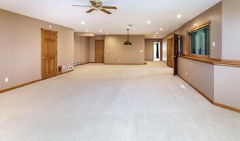 956 160th Ln NE, Ham Lake, MN 55304