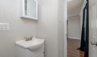 3042 S 28th St, Abilene, TX 79605