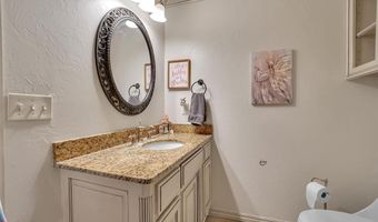 15763 S County Road 206 Rd, Altus, OK 73521