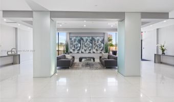 20379 W Country Club Dr 536, Aventura, FL 33180
