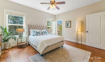 30 Asher Ln, Arden, NC 28704