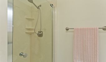 98-607 Kilinoe St 8A2, Aiea, HI 96701