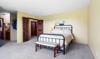 17710 China Gulch Dr, Anderson, CA 96007