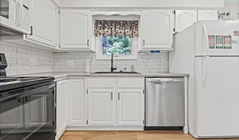 549 Linwood Dr, Alliance, OH 44601