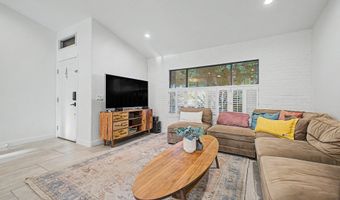 3040 S ROSEMARY Dr, Chandler, AZ 85248