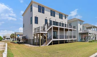 121 Sound Dr, Atlantic Beach, NC 28512