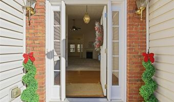 6214 Treeridge Dr NW, Acworth, GA 30101