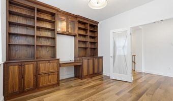 103 PLANETREE Ct, Lake Frederick, VA 22630