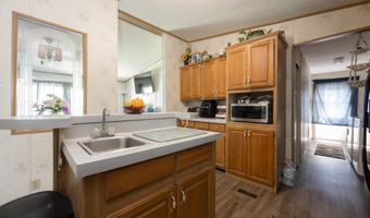 810 RIO Rd, Bloomfield, NM 87413