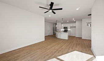 3 Kelaen Cir, Bella Vista, AR 72715