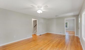 24 Bennington Ct, Burlington, VT 05408
