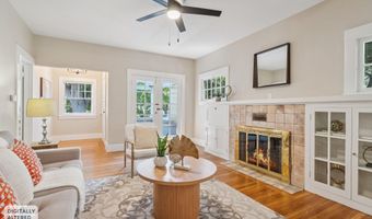 1915 Alameda Ave, Alameda, CA 94501
