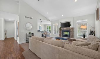 1231 MIRACLE Pkwy, Cheyenne, WY 82009