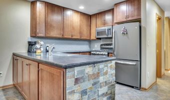 352 Emerald Dr, Arnolds Park, IA 51331