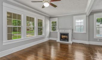409 Forest Ave, Shreveport, LA 71104