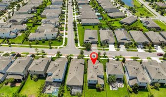 6215 VOYAGERS Pl, Apollo Beach, FL 33572