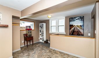 2005 N Dakota Ave, Ames, IA 50014